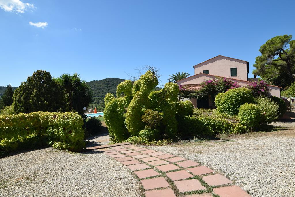 Residence Della Luna Porto Azzurro Exterior photo