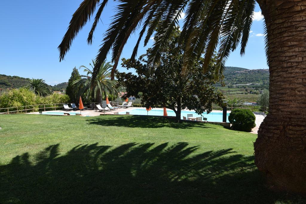 Residence Della Luna Porto Azzurro Exterior photo